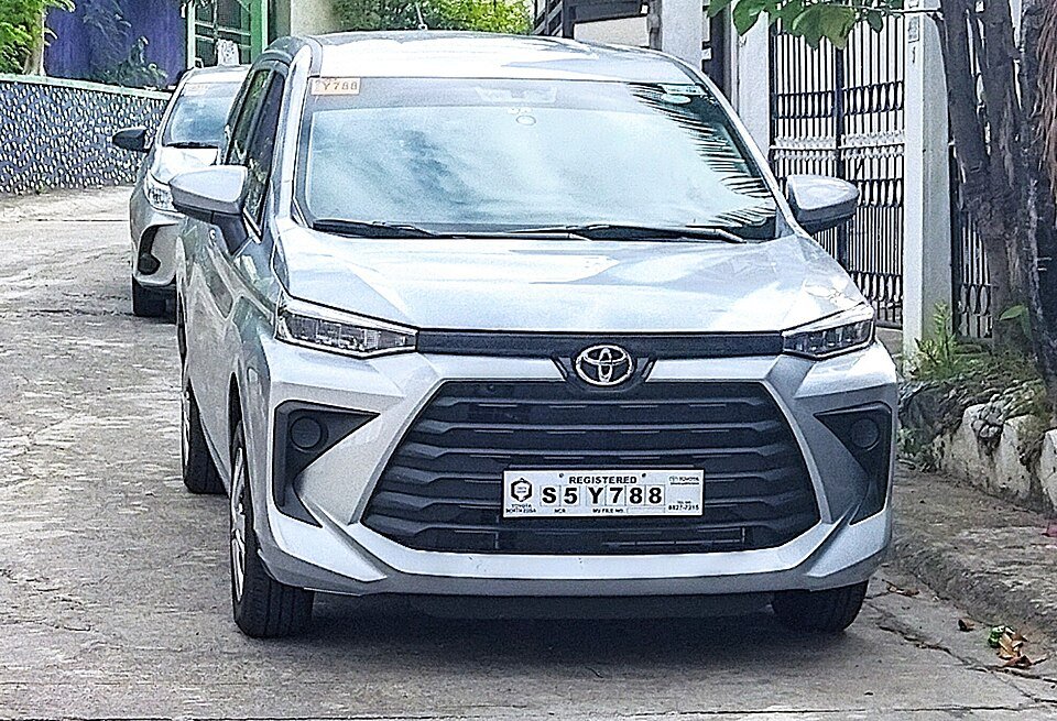 Sewa Toyota Avanza 1.5 G di Batam